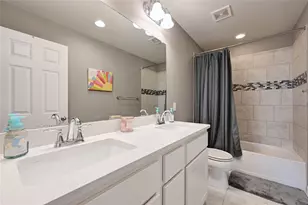 160 Thornless Cir, Buda, TX 78610 - Photo 27