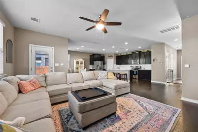 160 Thornless Circle, Buda, TX 78610 - Photo 9