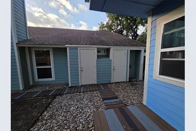 11704 Tanglebriar Trail, Austin, TX 78750 - Photo 11