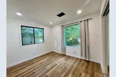 403 Lizzie Street, Taylor, TX 76574 - Photo 11