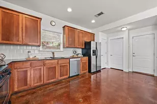 503 Allen St, Austin, TX 78702 - Photo 15