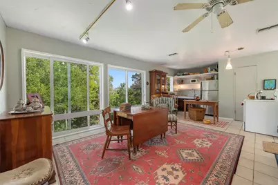 20 N Peak Road, West Lake Hills, TX 78746 - Photo 11