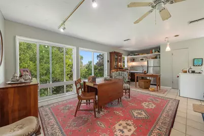 20 N Peak Road, West Lake Hills, TX 78746 - Photo 11