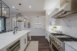 7412 Doswell Ln, Austin, TX 78739 - Photo 13