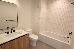 84 East Ave Ave, Austin, TX 78701 - Photo 9