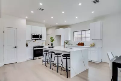 19912 Lime Cove, Round Rock, TX 78664 - Photo 11