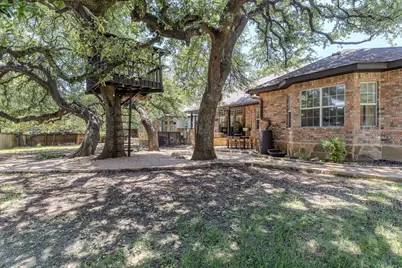 105 Bonnie Rose, Georgetown, TX 78633 - Photo 37