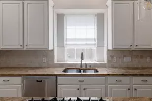 5512 Ballenton Ln, Austin, TX 78739 - Photo 13