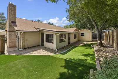 6402 Bluesky Way, Austin, TX 78745 - Photo 15