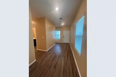6021 Eden Drive, Austin, TX 78747 - Photo 5