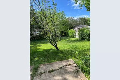 6204 Shadow Bend, Austin, TX 78745 - Photo 3