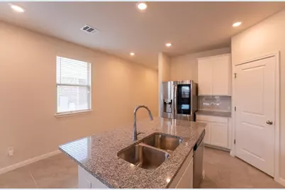 6310 Wolf Pack Drive, Pflugerville, TX 78660 - Photo 11