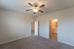 6310 Wolf Pack Dr, Pflugerville, TX 78660 - Photo 17