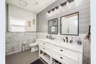 105 Mesa Grande Court, Marble Falls, TX 78654 - Photo 27