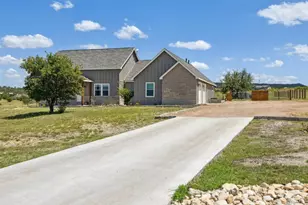 105 Mesa Grande Ct, Marble Falls, TX 78654 - Photo 9