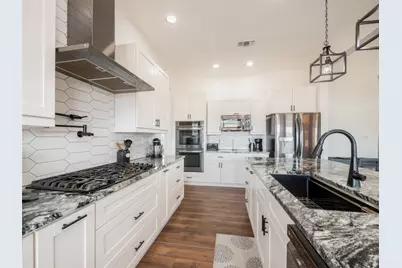 105 Mesa Grande Court, Marble Falls, TX 78654 - Photo 19