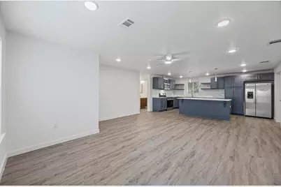 1100 Monte Vista Drive, Lockhart, TX 78644 - Photo 5
