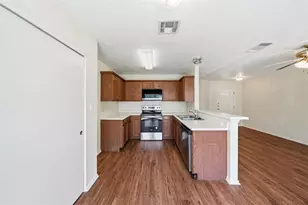 1910 Steeds Crossing, Pflugerville, TX 78660 - Photo 11