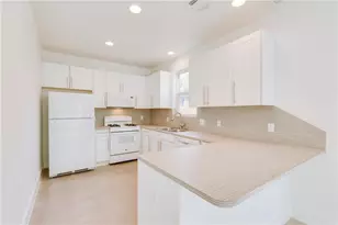 1906 E 17th St, Austin, TX 78702 - Photo 15