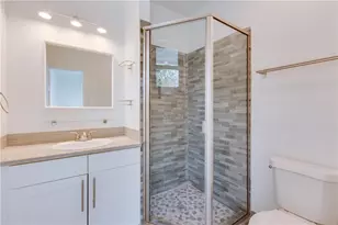 1906 E 17th St, Austin, TX 78702 - Photo 23