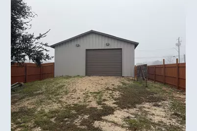 1541 E Pierce Street, Luling, TX 78648 - Photo 3