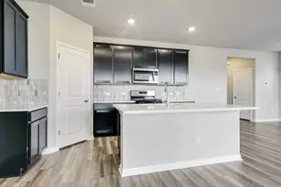 109 Rivendale St, Liberty Hill, TX 78642 - Photo 9