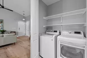 2216 Thornton Rd, Austin, TX 78704 - Photo 15