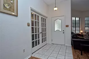 7801 Palacios Dr, Austin, TX 78749 - Photo 3