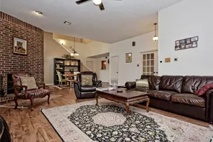 7801 Palacios Dr, Austin, TX 78749 - Photo 7