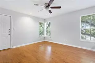 7685 Northcross Dr Dr, Austin, TX 78757 - Photo 3