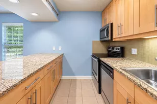 7685 Northcross Dr Dr, Austin, TX 78757 - Photo 9