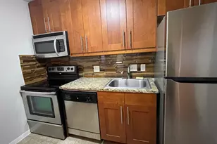 7685 Northcross Dr Dr, Austin, TX 78757 - Photo 7