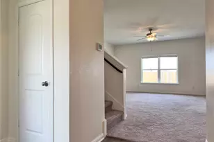 18304 Speculator Ln, Elgin, TX 78621 - Photo 3