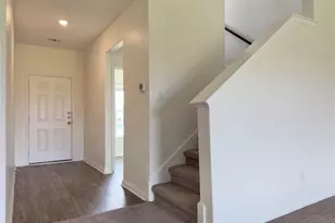 18304 Speculator Ln, Elgin, TX 78621 - Photo 5