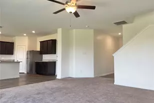 18304 Speculator Ln, Elgin, TX 78621 - Photo 7