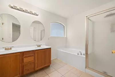6042 Almelo Drive, Round Rock, TX 78681 - Photo 15