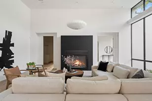 2704 Mountain Laurel Dr, Austin, TX 78703 - Photo 9