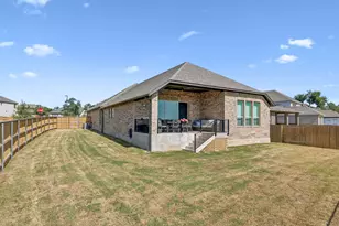 1200 Scenic Green Loop, Georgetown, TX 78628 - Photo 27