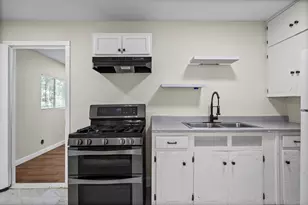 933 Haynes St, San Marcos, TX 78666 - Photo 7