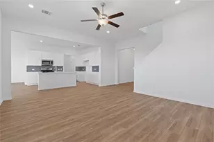 131 Buckle Cove, Kyle, TX 78640 - Photo 5