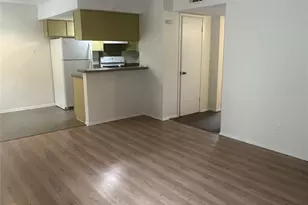 1501 W N Loop Blvd, Austin, TX 78756 - Photo 11