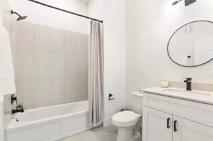 1811 Webberville Rd, Austin, TX 78721 - Photo 9
