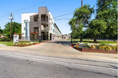 1811 Webberville Road #1209, Austin, TX 78721 - Photo 3