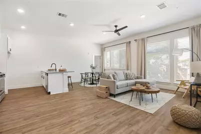 1811 Webberville Road #1209, Austin, TX 78721 - Photo 3