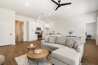 1811 Webberville Road #1209, Austin, TX 78721 - Photo 7