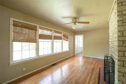 1811 E 39th Street, Austin, TX 78751 - Photo 5
