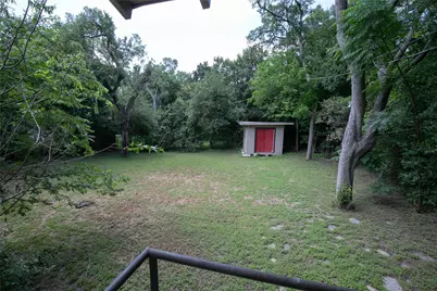 1811 E 39th Street, Austin, TX 78751 - Photo 35