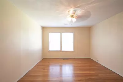 1811 E 39th Street, Austin, TX 78751 - Photo 27