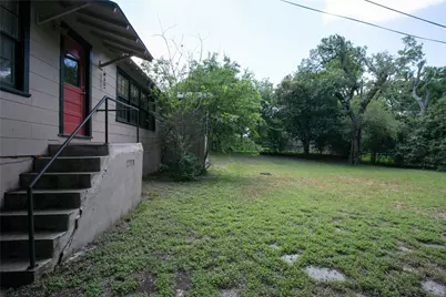 1811 E 39th Street, Austin, TX 78751 - Photo 29