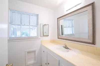 1811 E 39th Street, Austin, TX 78751 - Photo 25